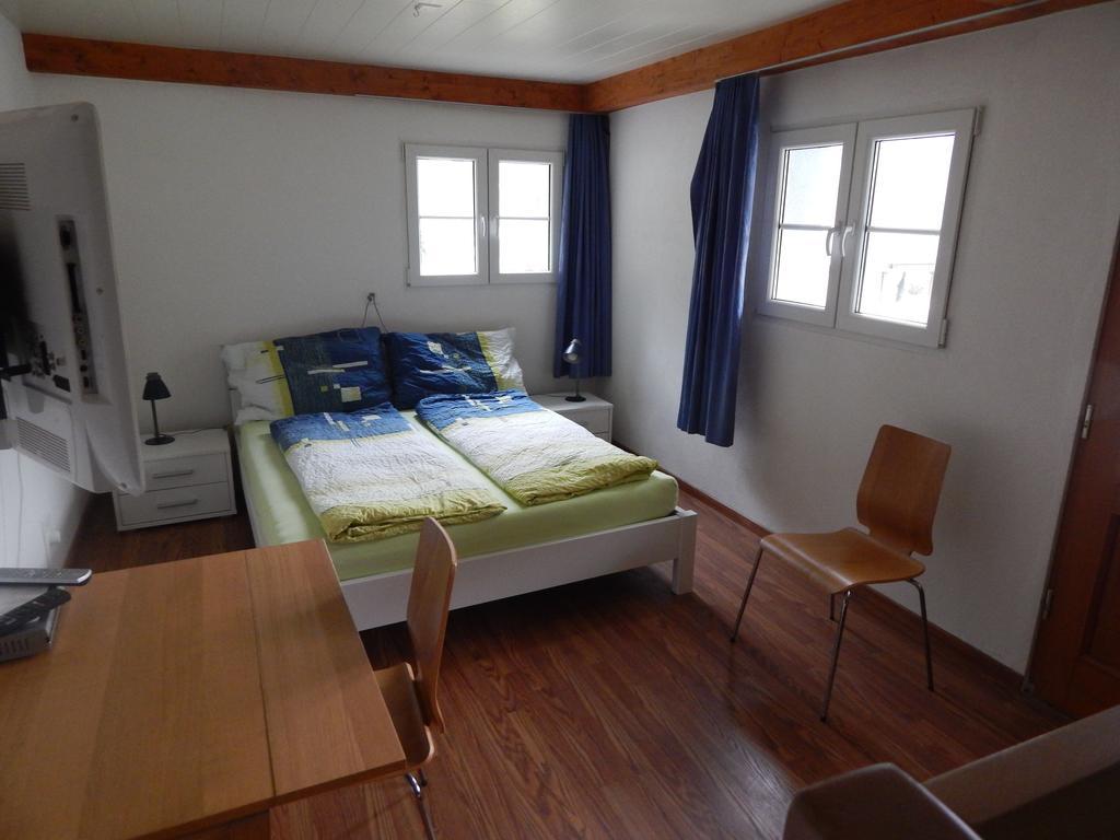 Hostel Le Chandelier Saint-Ursanne Dış mekan fotoğraf